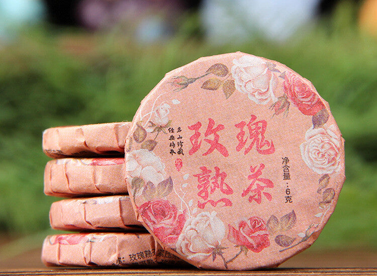 Fragrant Flower Tea Yunnan Pu-erh Tea Cake with Rose Petals Aged Rose Pu-erh Tea
