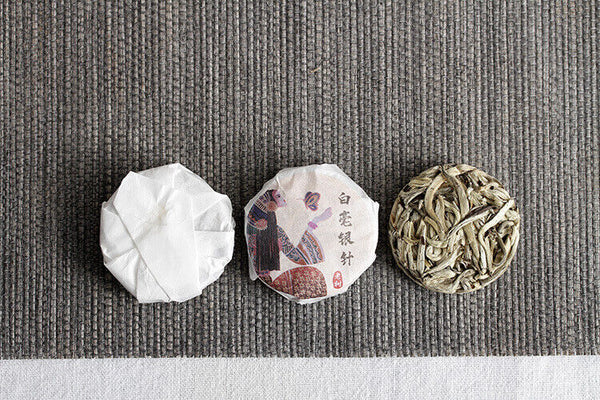 HelloYoung 500g Yunnan Pu'er Tea Pressed White Hairs Silver Needle Small Cakes Mini Tuo Tea