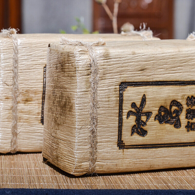 cooked tea brick tea Icelandic ancient tree cooked tea brick 500g Pu'er tea