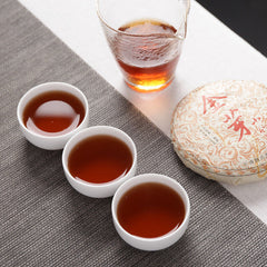 HelloYoung 100g Yunnan Raw Material Puerh Cake Tea Golden Bud Small Cake Palace Ripe Tea