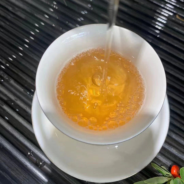 HelloYoung Kunming Pure Dry Storage Lao Banzhang Ancient Tea Pu'er Tea Raw Tea 357/12.59oz