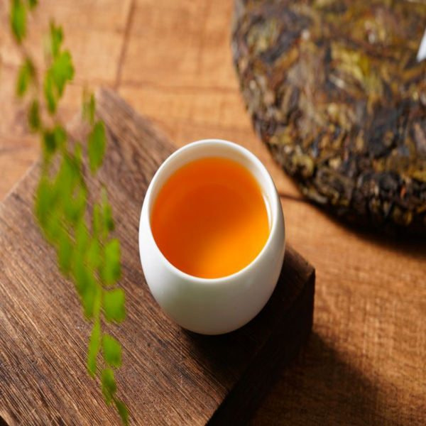 HelloYoung 357g Nannuo Mountain Deep Mountain Big Tree Ming Pre-early Spring Tea Raw Cake