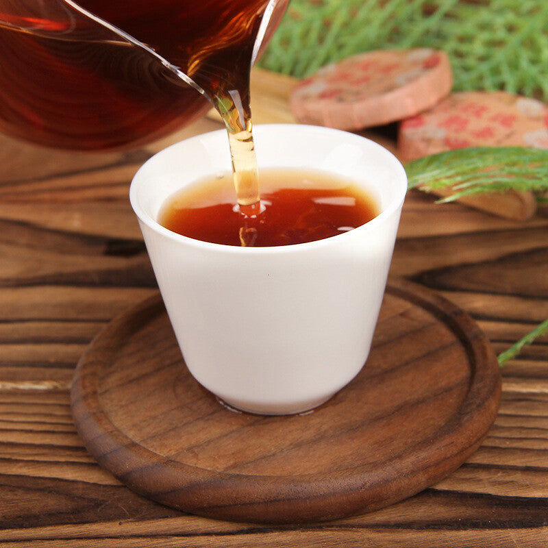 Fragrant Flower Tea Yunnan Pu-erh Tea Cake with Rose Petals Aged Rose Pu-erh Tea