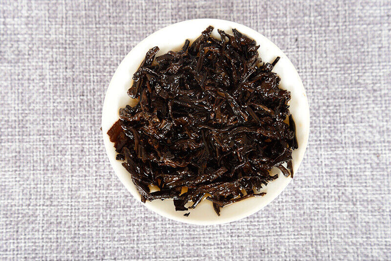 HelloYoung Yunnan Pu'er Ripe Tea Cake Pu'er Ripe Tea 357g Golden Bud Tea Cake