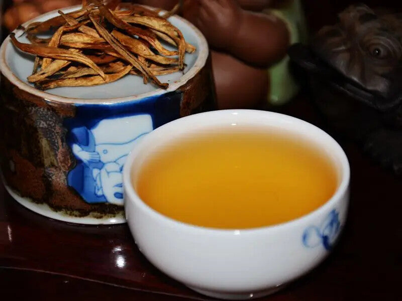 Famous Chinese Tea Brand Golden Needle Black Tea  Yunnan Dian Hong Black Tea Main image