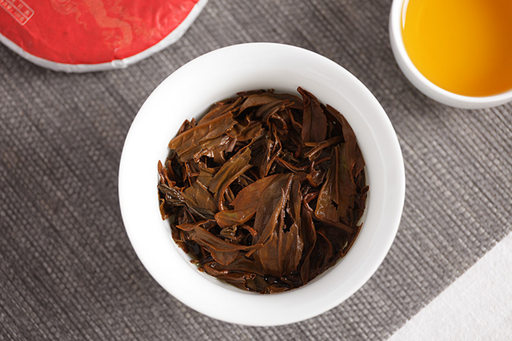 HelloYoung 100g Yunnan Red Tea Yunnan Red Tea Red Run Small Cake Big Tree Black Tea Cake