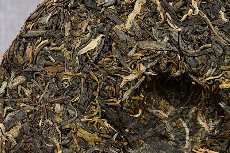 HelloYoung 357g Pu-erh Cake Tea Wu-er Mountain Early Spring Tea Seven Seed Cake Raw Tea