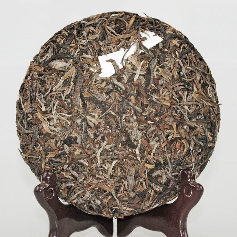 7-Year Aged Yiwu Baihuatan Raw Pu-erh Tea Cake 200g Sheng Tea