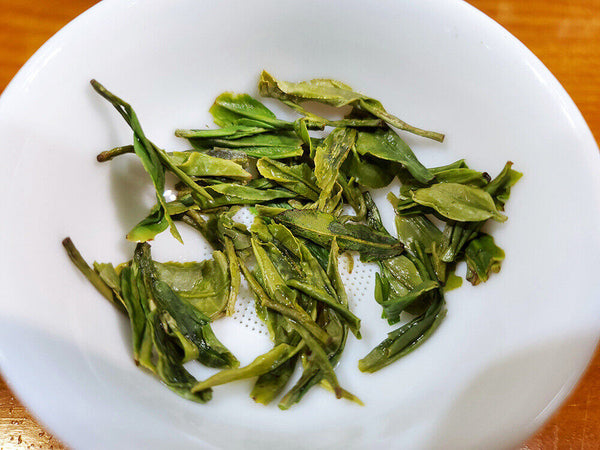 HelloYoung Longjing New Green Tea Strong Fragrance Labor Spring Ration Tea 500g/1.1lb