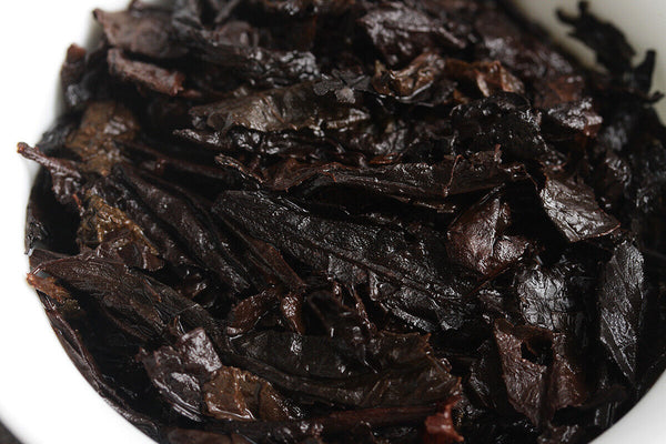 HelloYoung 357g Yunnan Puerh Ripe Tea Dry Storage Ripe Tea Menghai Flavor Seven Seed Cake