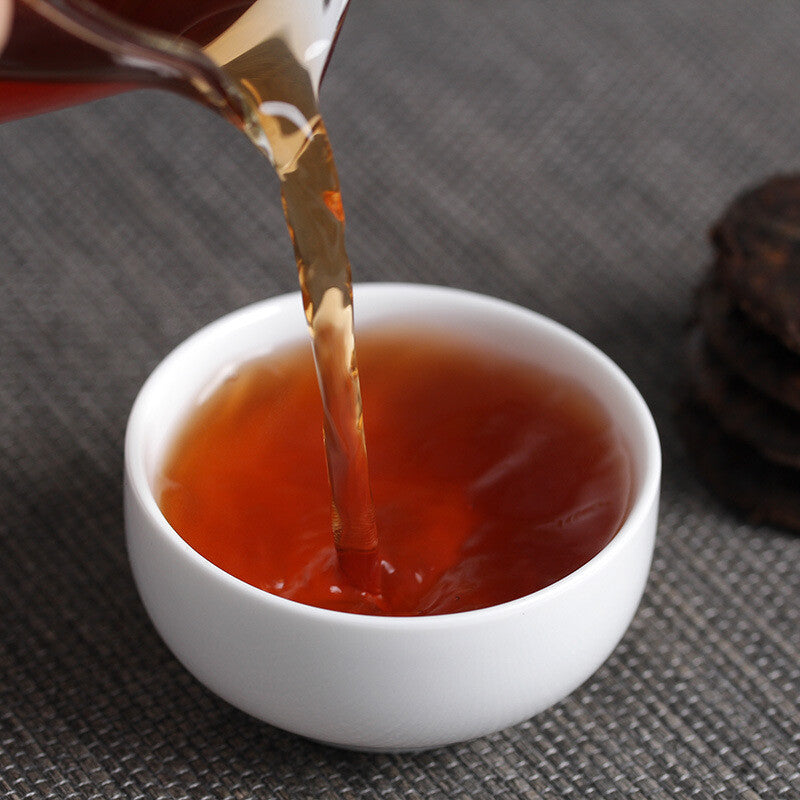 Menghai Flavor Ripe Tea Pillar Big Tree Tea 200g Pu-erh Tea Yunnan Pu'er Tea