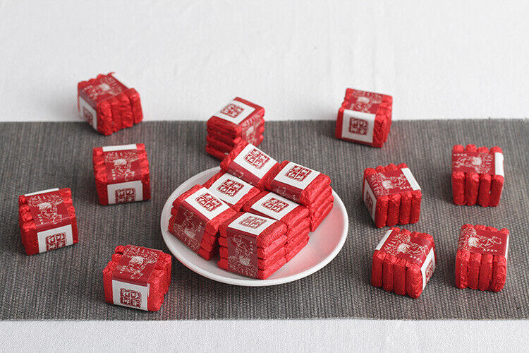 HelloYoung 500g Yunnan Fengqing Kung Fu Black Tea Dian Hong Xiao Tuocha Golden Square Brick