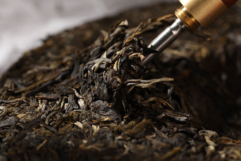 HelloYoung Yunnan Tea Old Tea Tree 357g Puerh Raw Tea Cake