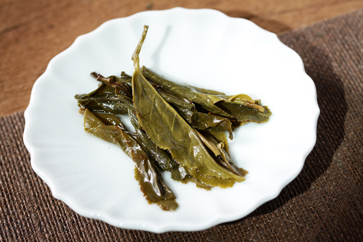 HelloYoung 672g Linglong Seven Cakes Raw Tea Yunnan Pu'er Tea Menghai 8g Mini Small Cakes