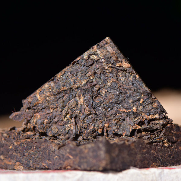 HelloYoung Tea250g Yunnan Aged Pu-Erh Black Tea Premium Pu'er Ripe Tea Bricks Health
