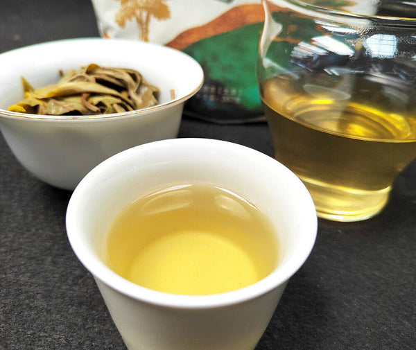 HelloYoung Pu-erh Raw Tea Cake Sliding Bamboo Liangzi Head Spring Old Tree Tea Meng SongTea
