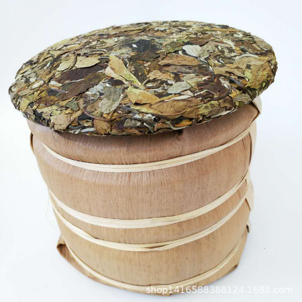 HelloYoung Yunnan Ancient White Tea 357 Grams Seven Cakes White Tea Yunnan Old White Tea