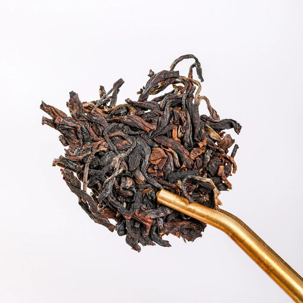 200g  Healthy Drink Yunnan Tea King Tea Ancient Tree Sun-Dried Red Tea Cake