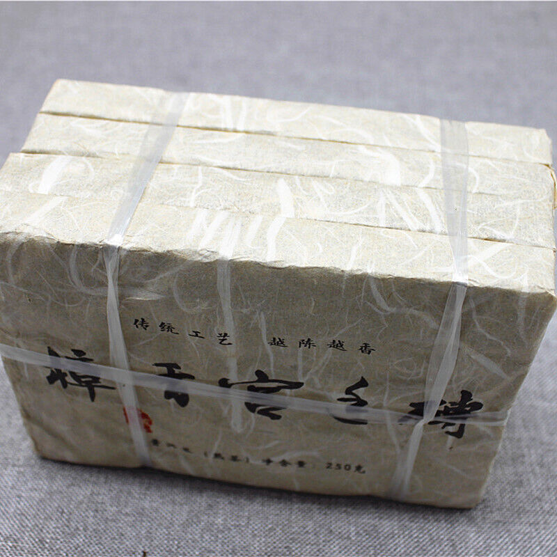 HelloYoung Yunnan Pu'er Tea Camphor Palace Tea Brick 250g Ripe Tea Menghai Palace Brick Secondary image