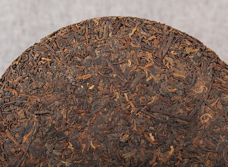 HelloYoung Yunnan Pu'er Ripe Tea Cake 普洱黑茶 传世佳茗 经典普洱熟茶饼357g 勐海古树纯料