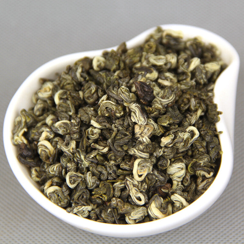 HelloYoung Premium Slimming Tea 80g Yunnan Biluochun Green Tea Loose Leaf Iron Box Gift Tea