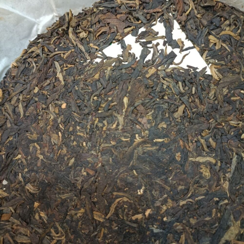 HelloYoung Spring Buds Pu-erh Tea Cake Pu'er QiZi Banzhang 357g Laomane Arbor Tree