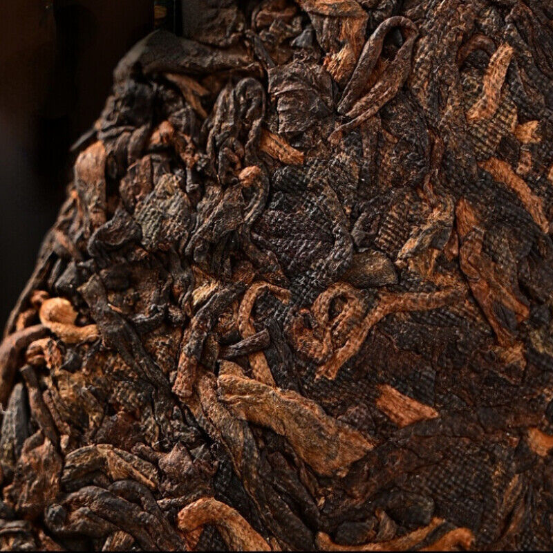 HelloYoung TeaBig Tree Golden Bud Black Tea Natural 357g Yunnan Old Pu-Erh Cooked Tea Cake