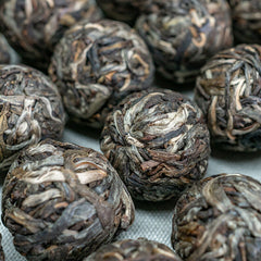 HelloYoung 500g 8g chacun Yiwu Dragon Pearl Pu-erh Raw Tea Handmade Dragon Pearl Tuocha