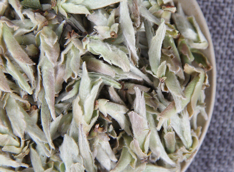 HelloYoung Yunnan Raw Tea Leaves White Buds Spring Tea Raw White Bud Spores Pu'er Raw Tea