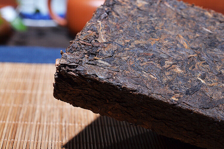 HelloYoung Yunnan Pu'er Ripe Tea Brick Jujube Scented Old Tea Brick 250g