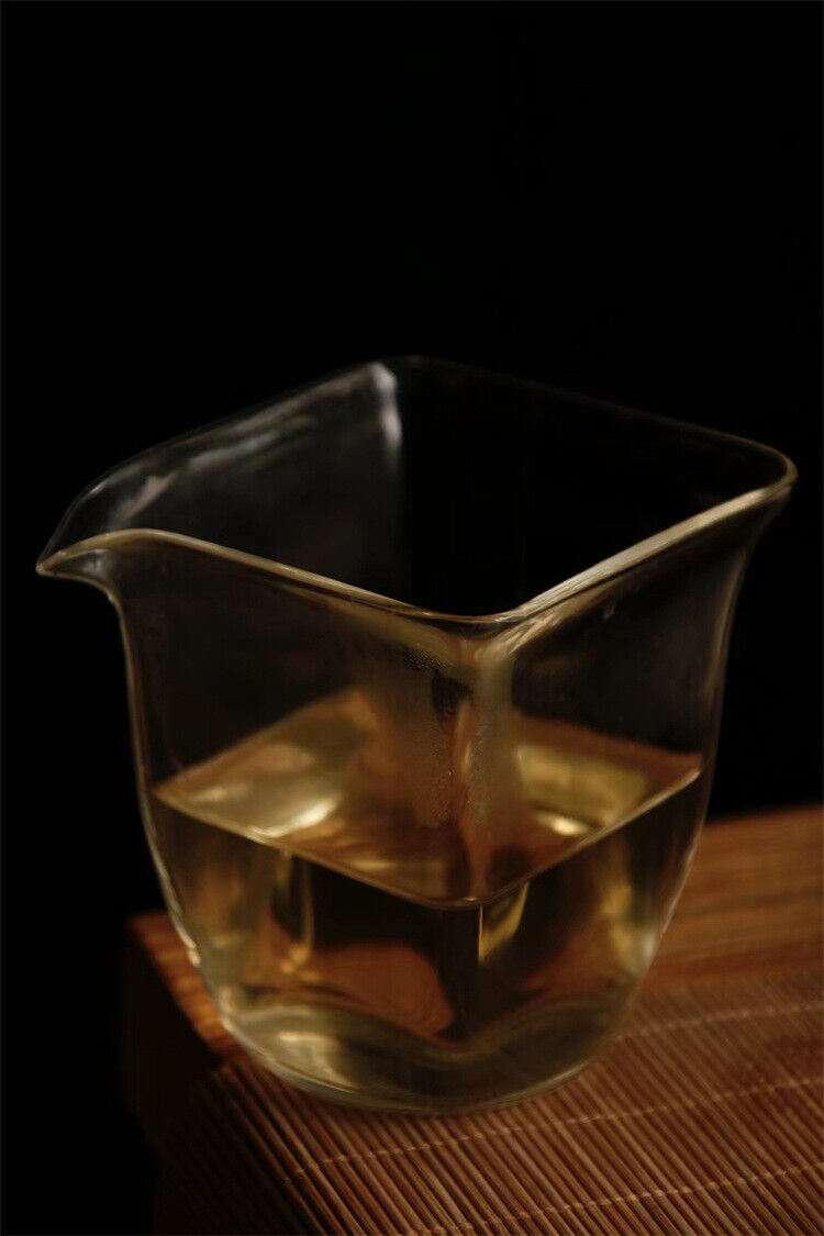 HelloYoung 357g Yiwu Ancient Tree Tea Mint Hetang Pu'er Tea Raw Tea Cake Fresh and Elegant