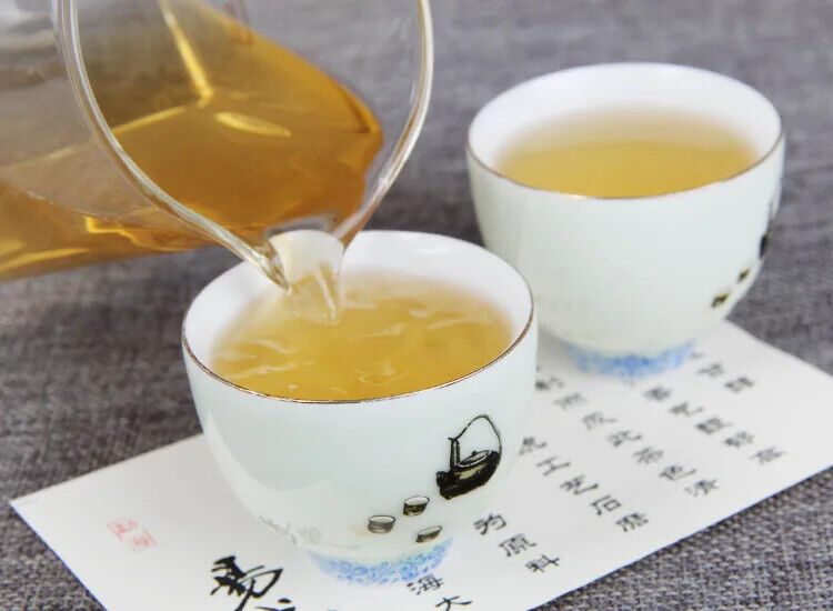 Collection Yiwu Ancient Tree Pure Pu'er Tea Raw Tea Cake Yunnan Qizi Tea 357g