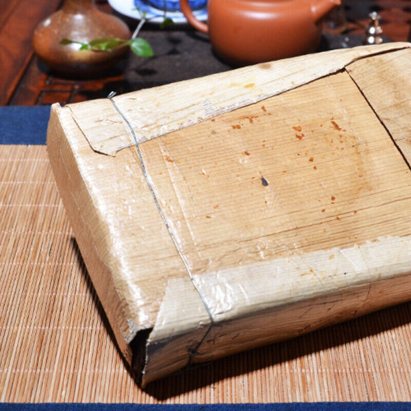 Banzhang Ancient  Pu'er Tea Tea Large Tea Bricks 1000g Natural