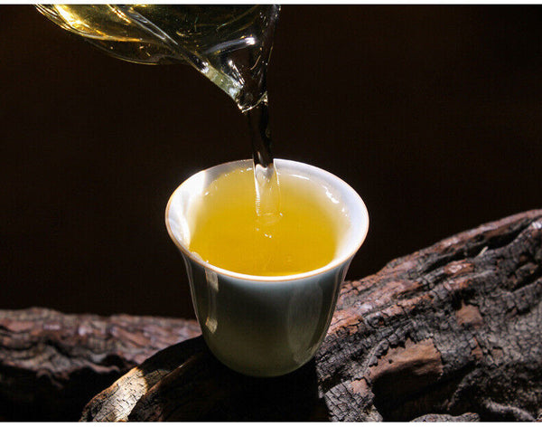 HelloYoung Misty Tribute Tea Ancient Pure Material Pu'er Raw Tea Tribute Tea 357g/12.59oz
