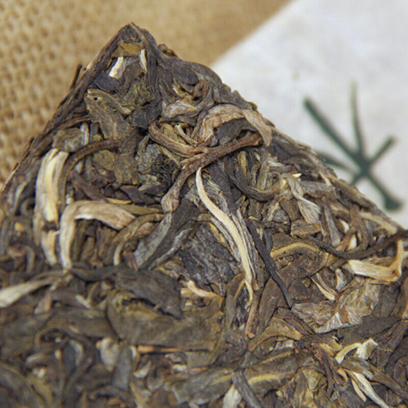 HelloYoung Raw Pu'er Tea Brick Yunnan Pu er Green Tea 250g Organic High Mountain Arbor Tree
