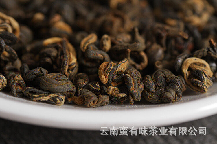HelloYoung 350g/can Fengqing Flower and fruit aroma golden snail Dian Hong tea (two leaves)