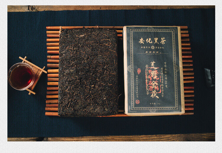 HelloYoung 1kg Black Tea Hunan Anhua Black Tea Golden Flower Fu Brick Tea Tianjian Fu Brick