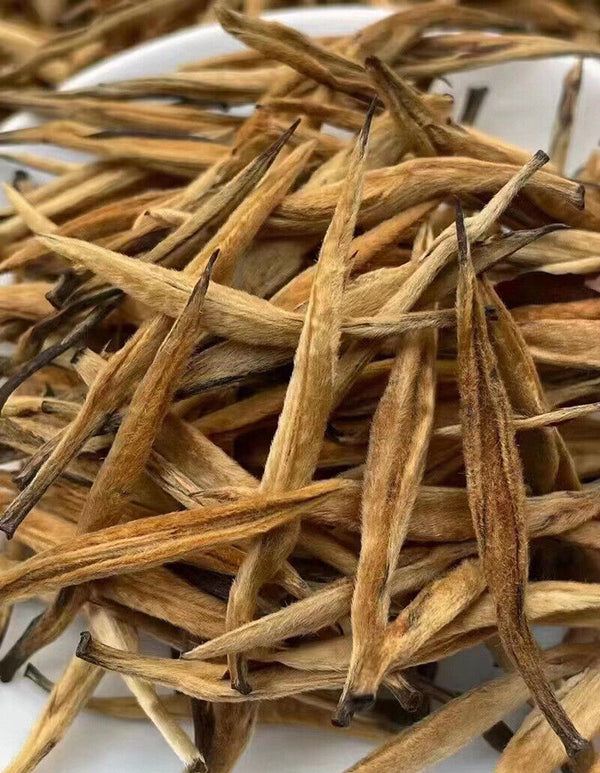 HelloYoung 500g Yunnan Fengqing Dian Hong Tea Healthy Drink 春茶单芽 500克