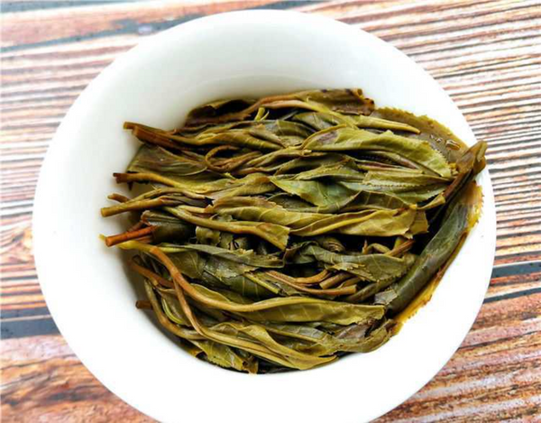 HelloYoung 200g Yunnan Pu'er Tea Raw Tea Yiwu High Pole Ancient Pure Material Raw Tea Cake
