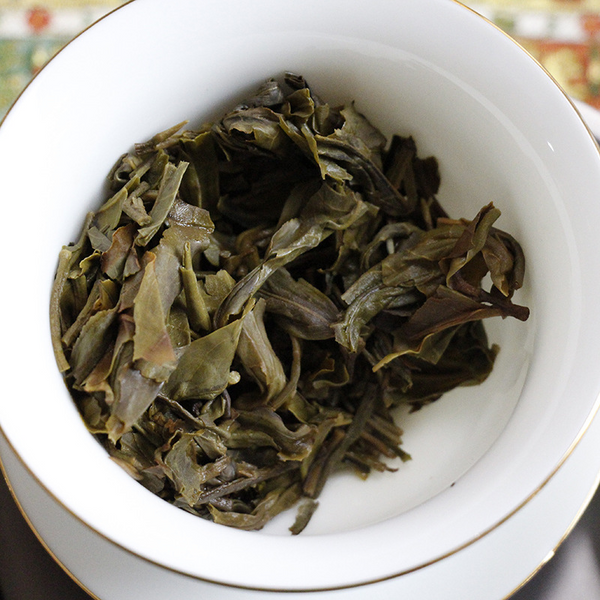 HelloYoung 357g Yunnan Puerh Tea Cake Early Spring Icelandic Seven Seeds Cake Pu'er Raw Tea