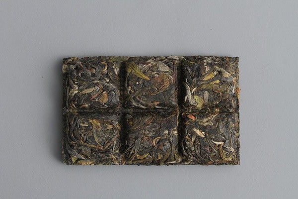 Yunnan Puerh Tea Iced Sweet Big Tree Puerh Raw Tea Brick Spring Tea 45g