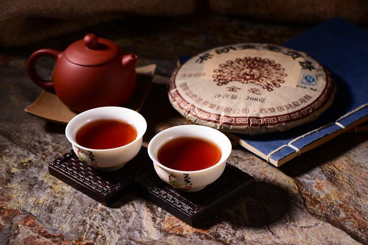 Yunnan Pu'er Ripe Tea Jinmao Gong Pu-Erh Tea Cake Brown Tree Ancient Black Tea