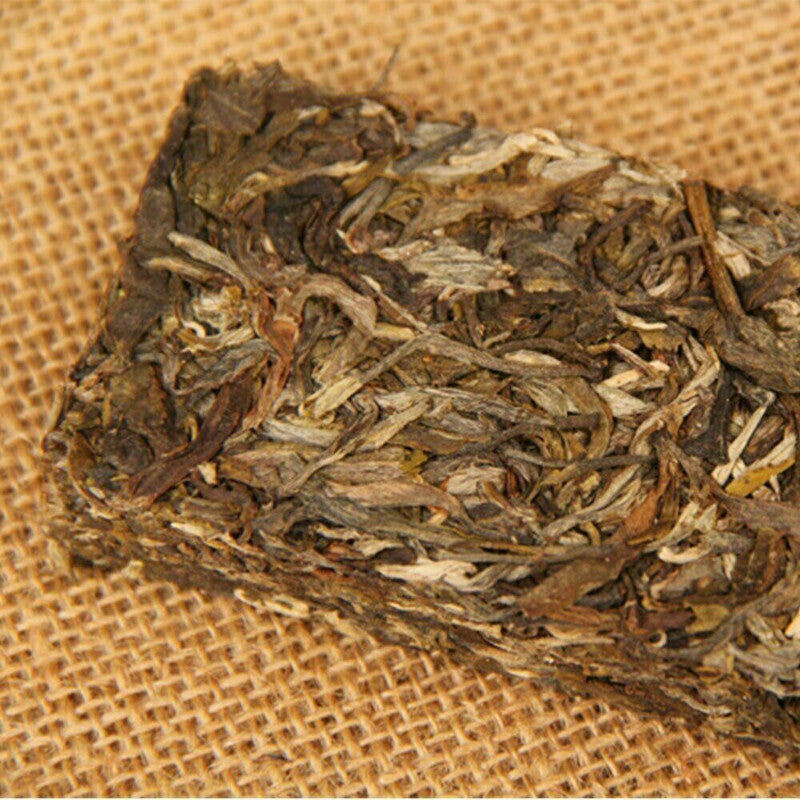 Silver BrickMini Tea Brick Shen Puer Tea 2013 Year Yunnan Raw Pu-erh Tea 55g Secondary image