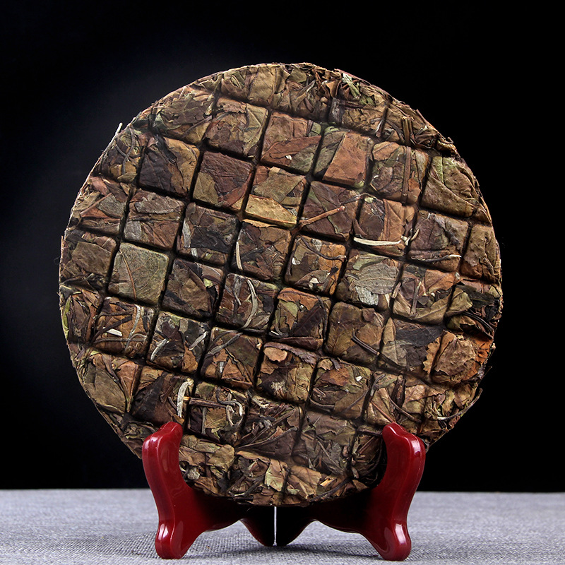 200g Old White Tea Ancient Tree Tea Cake Yunnan Yiwu Organic Spring Tea