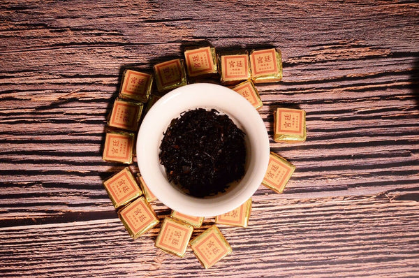 HelloYoung Yunnan Jindian small square brick black tea leaves glutinous fragrance brick tea