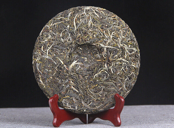 HelloYoung 357g Old Tree Puerh Raw Tea Cake Menghai Black Tea 头春茶年传世印级 古树普洱茶生茶勐海黑茶密香