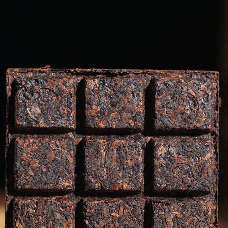 HelloYoung 200g Yunnan Menghai Large Tree Dry Storage Hand Brewed Tea Ripe Tea Brick
