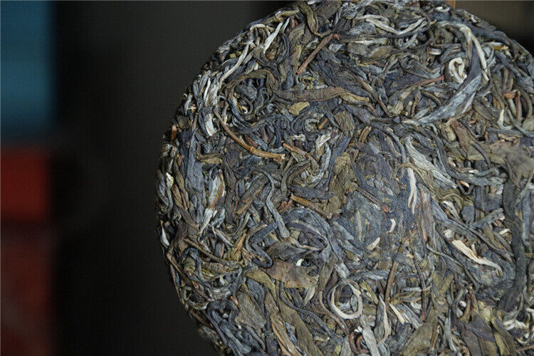 HelloYoung Plum turnip potted pond ancient tree raw tea cake cold plum aroma and deep charm