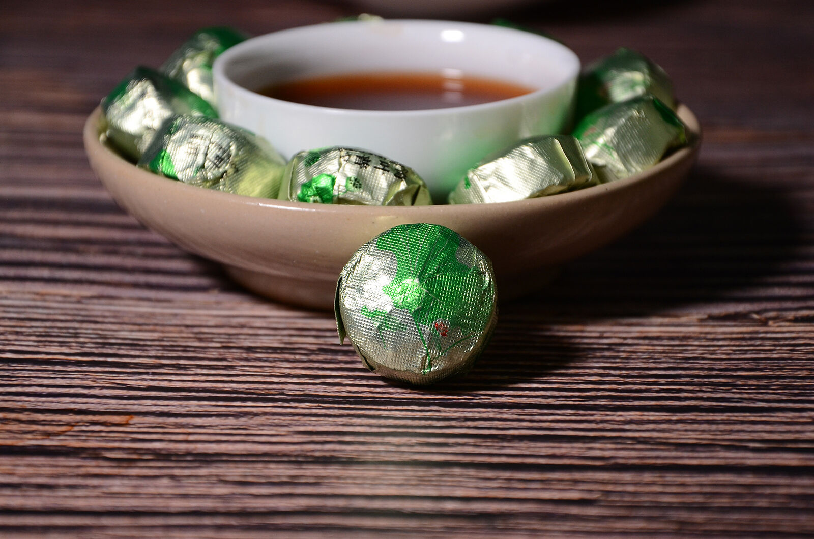HelloYoung 500g Yunnan lotus leaf mini tuo tea cake gold brick pu-erh tea ripe tea loose