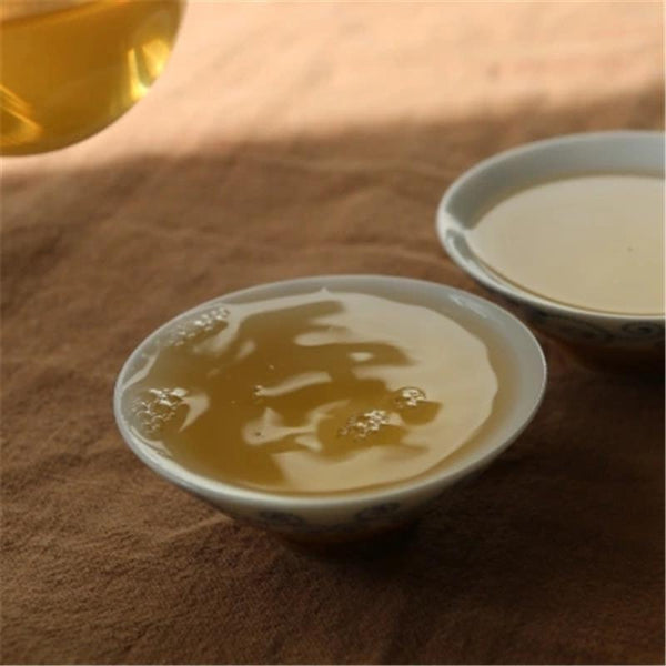 Yunnan Pu-erh Tea Cake 357g  cha tea Sheng tea Natural Organic Health Puer Tea